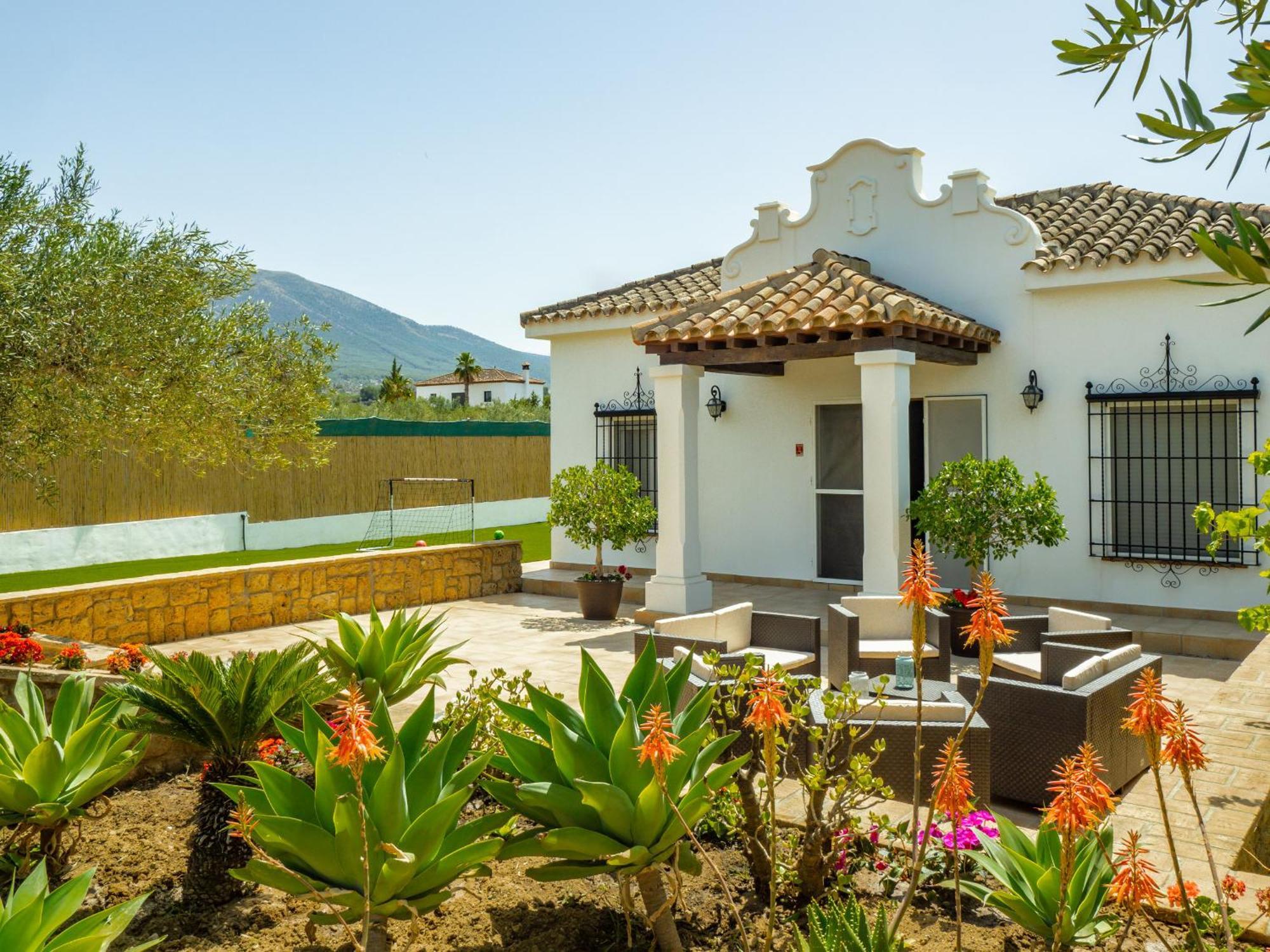 Cubo'S La Luz Del Valle Rural House Alhaurin el Grande Luaran gambar